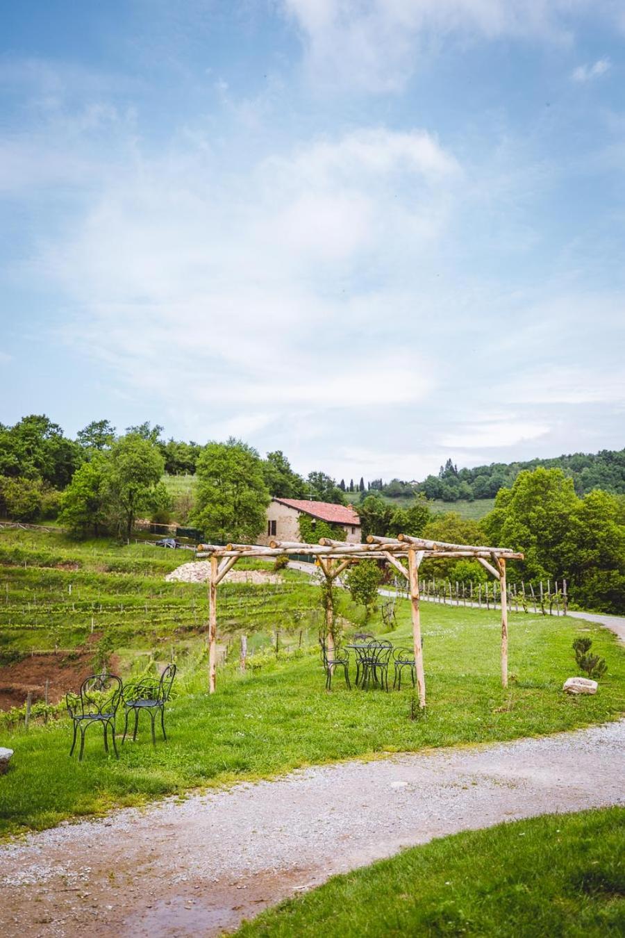 Agriturismo La Costa - Casa Vacanze Rovagnate Екстериор снимка